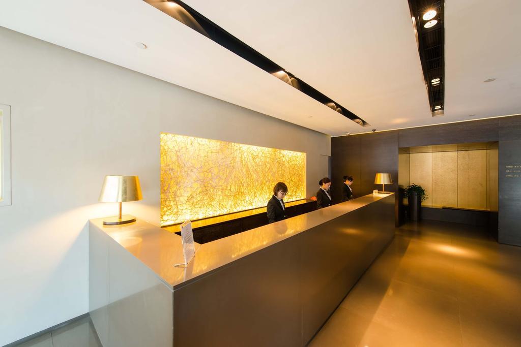 Empire Hotel Causeway Bay Гонконг Экстерьер фото