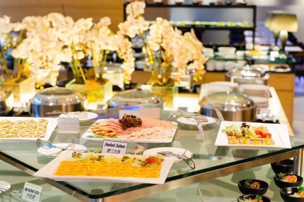Empire Hotel Causeway Bay Гонконг Экстерьер фото
