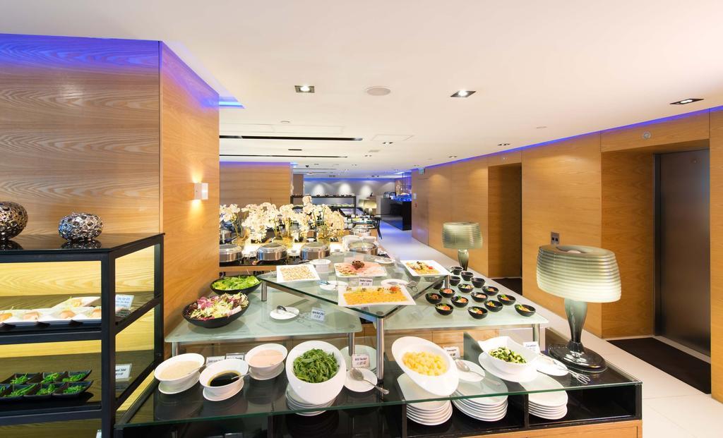 Empire Hotel Causeway Bay Гонконг Экстерьер фото